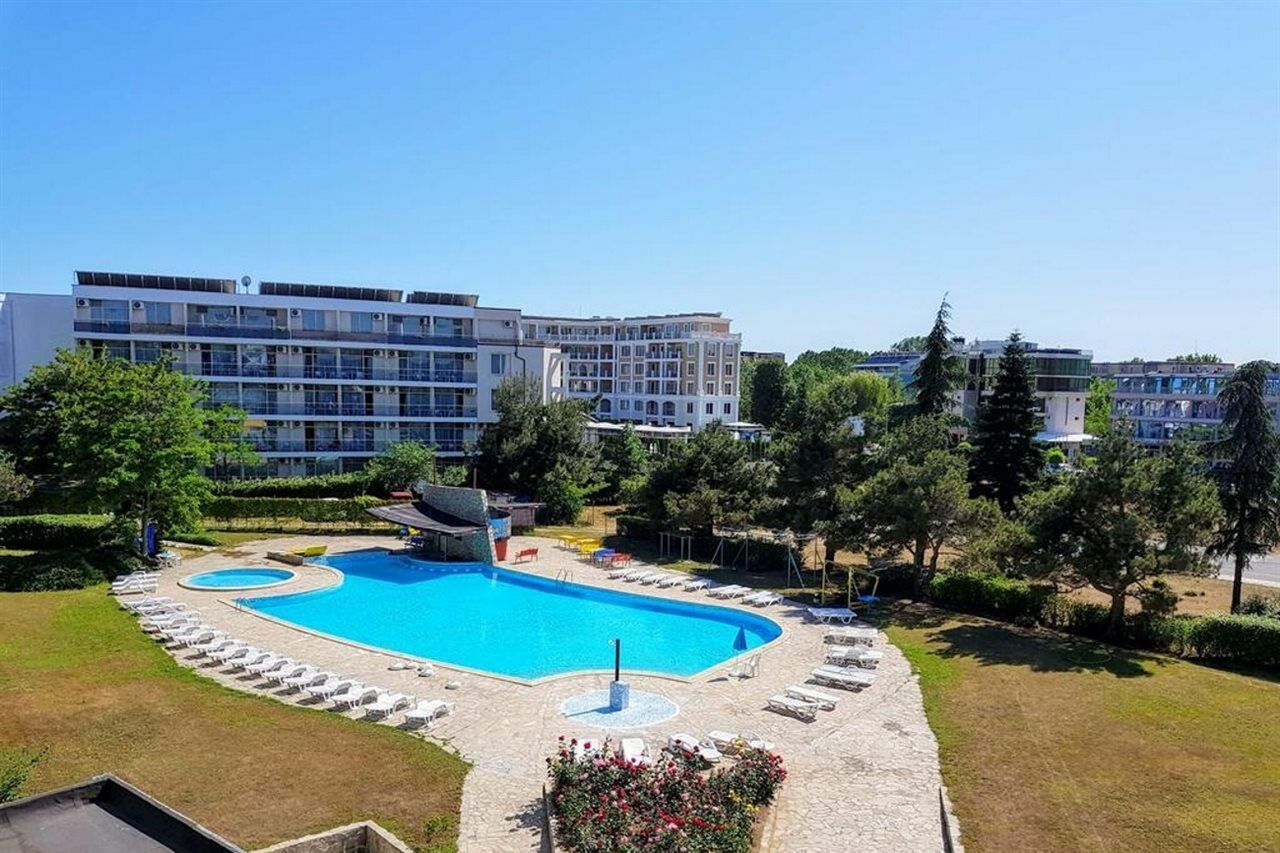 Continental Blu Hotel Slantchev Briag Extérieur photo