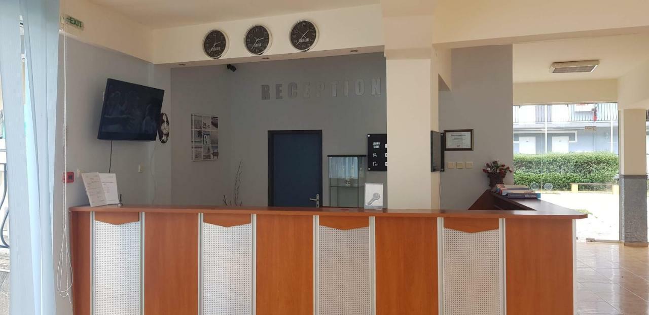 Continental Blu Hotel Slantchev Briag Extérieur photo